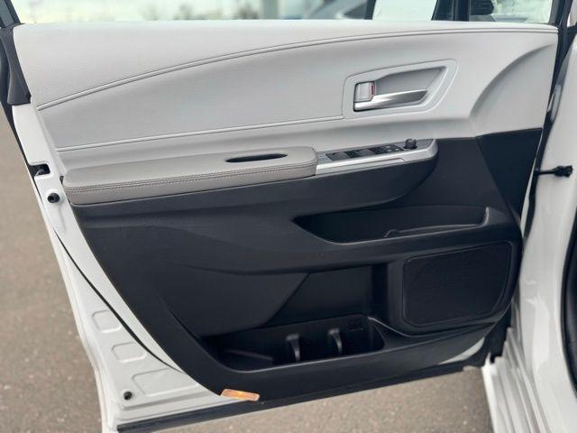 used 2025 Toyota Sienna car, priced at $39,121