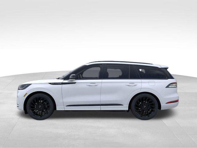 new 2026 Lincoln Aviator car, priced at $82,070