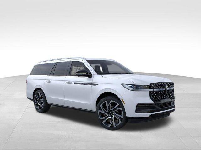 new 2026 Lincoln Navigator car, priced at $131,605
