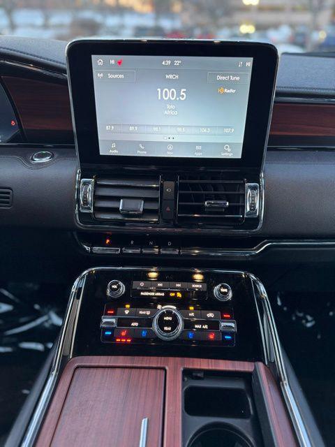 used 2020 Lincoln Navigator car, priced at $39,995