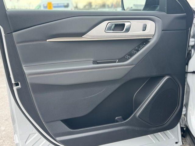 used 2026 Ford Explorer car, priced at $43,500