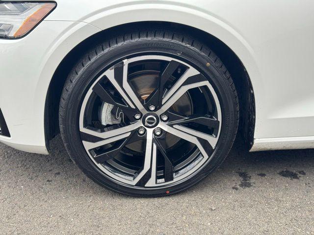 used 2024 Volvo S60 car, priced at $23,396