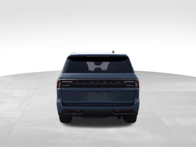 new 2026 Lincoln Navigator car, priced at $96,390