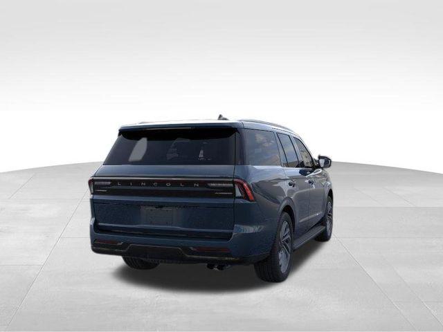 new 2026 Lincoln Navigator car, priced at $96,390