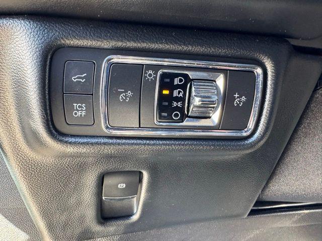 used 2021 Lincoln Nautilus car, priced at $30,389