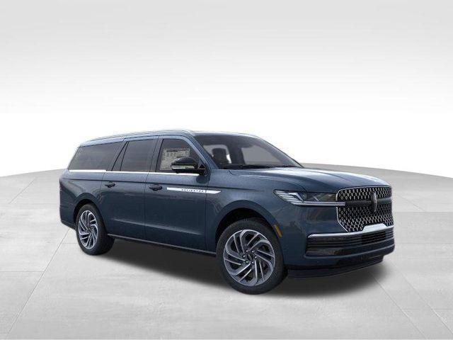 new 2026 Lincoln Navigator car, priced at $109,390