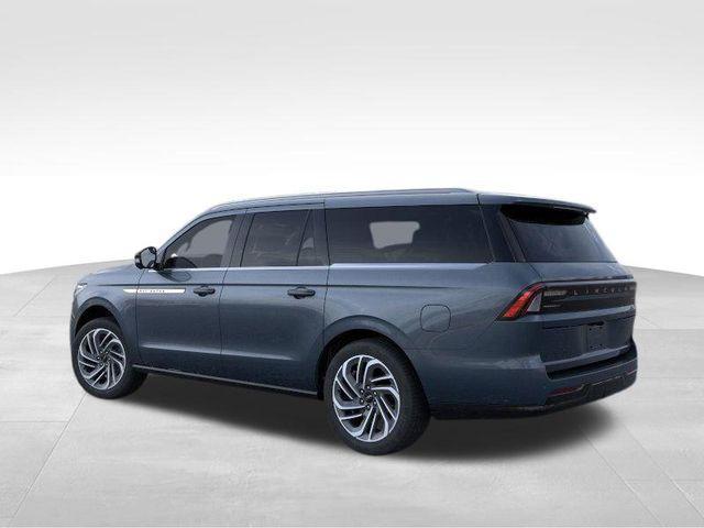 new 2026 Lincoln Navigator car, priced at $109,390