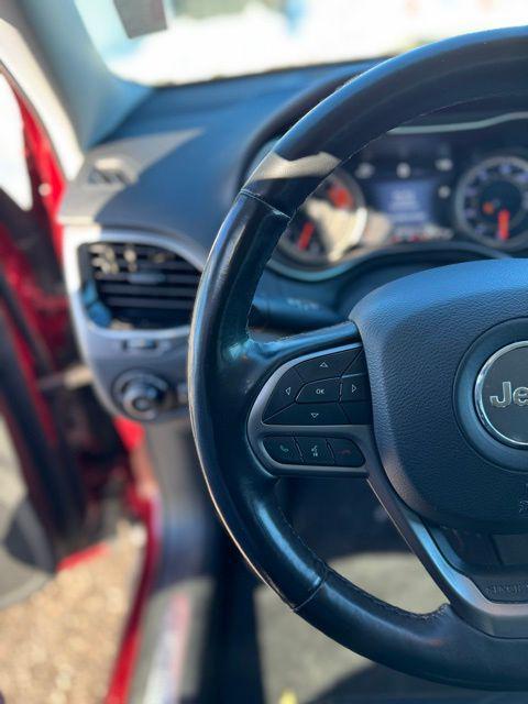 used 2019 Jeep Cherokee car, priced at $15,000