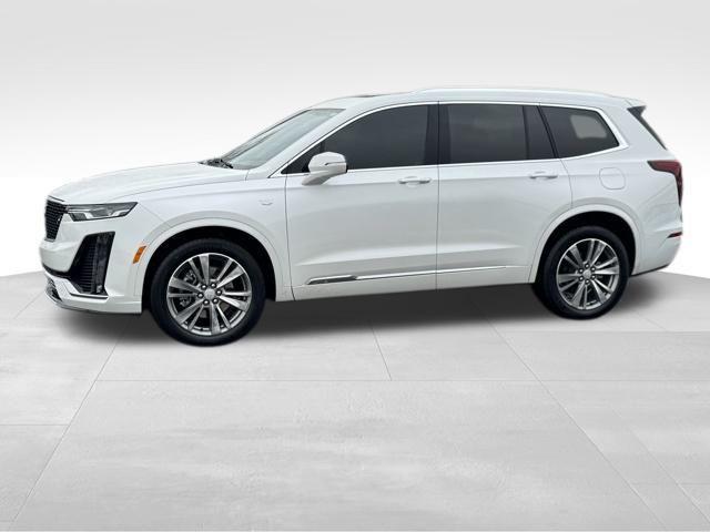 used 2022 Cadillac XT6 car, priced at $31,844