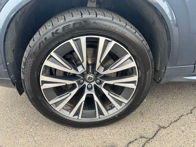 used 2020 Volvo XC90 car, priced at $22,894