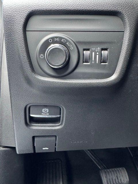 used 2023 Jeep Grand Cherokee car, priced at $27,500