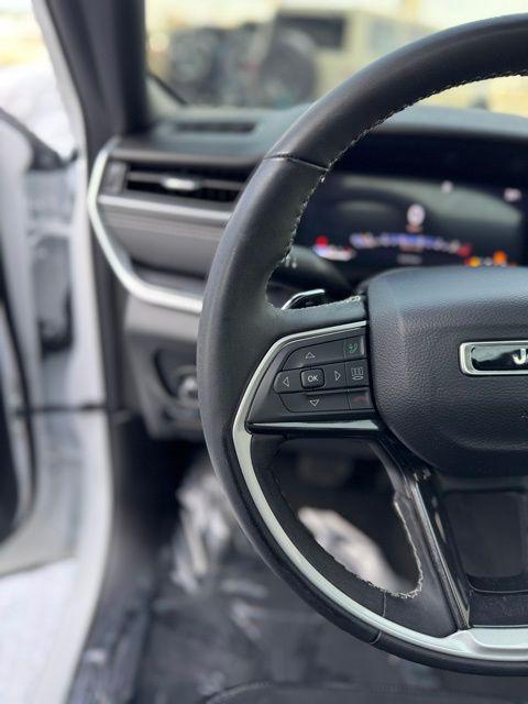 used 2023 Jeep Grand Cherokee car, priced at $27,500