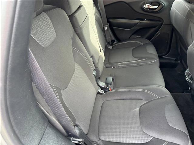 used 2015 Jeep Cherokee car, priced at $9,998