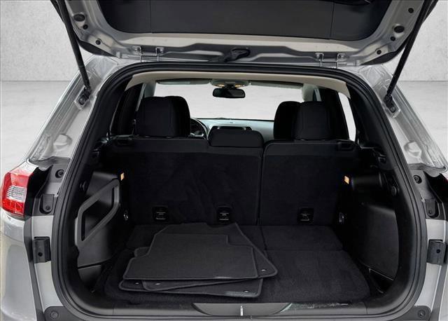 used 2015 Jeep Cherokee car, priced at $9,998