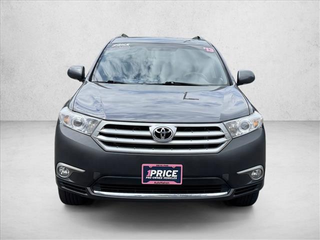 used 2013 Toyota Highlander car, priced at $15,798