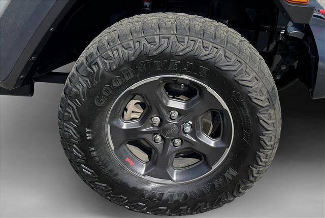 used 2021 Jeep Gladiator car, priced at $28,862