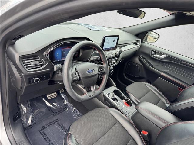used 2024 Ford Escape car, priced at $23,998