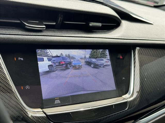 used 2023 Cadillac XT6 car, priced at $41,999