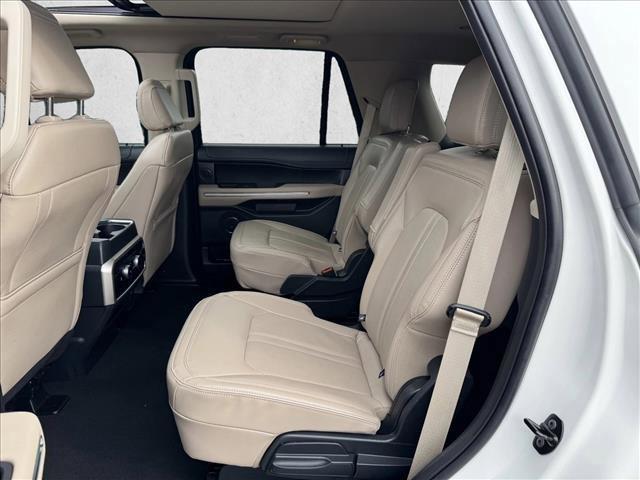 used 2024 Ford Expedition car, priced at $59,998