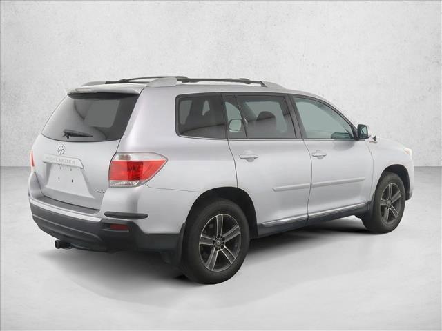 used 2011 Toyota Highlander car, priced at $19,999