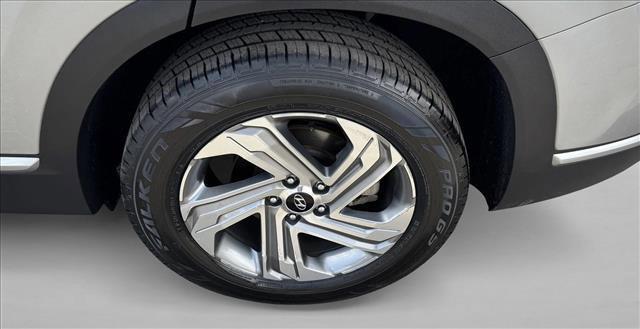 used 2022 Hyundai Santa Fe car, priced at $24,397