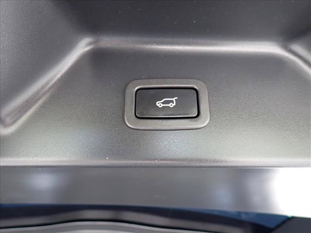 used 2019 Land Rover Range Rover car, priced at $27,998