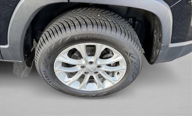 used 2019 Jeep Cherokee car, priced at $10,698