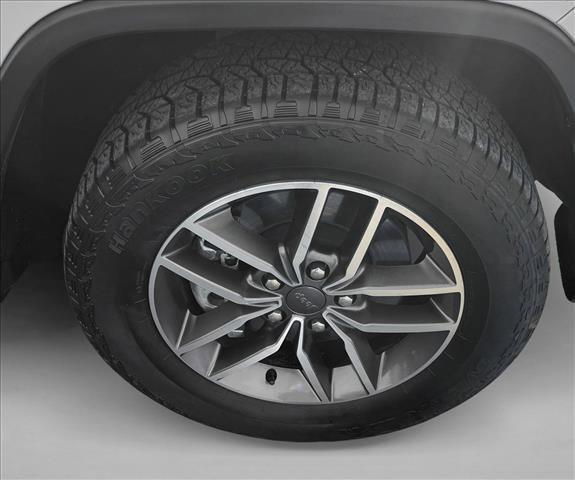 used 2022 Jeep Grand Cherokee car, priced at $24,998