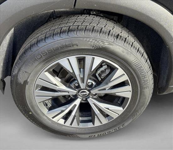 used 2023 Nissan Rogue car, priced at $17,998