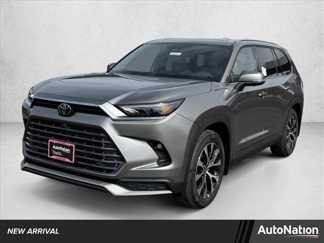 new 2026 Toyota Grand Highlander Hybrid car, priced at $61,502