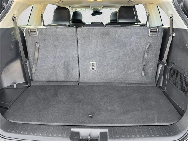 used 2023 Toyota Highlander car, priced at $34,998