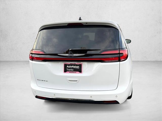 used 2023 Chrysler Pacifica car, priced at $23,998