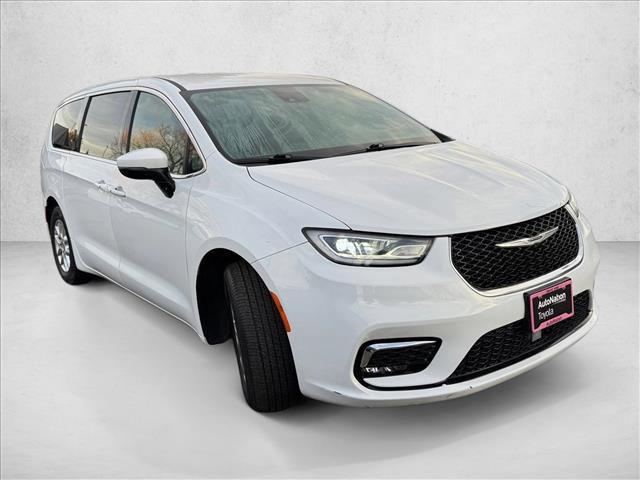 used 2023 Chrysler Pacifica car, priced at $23,998