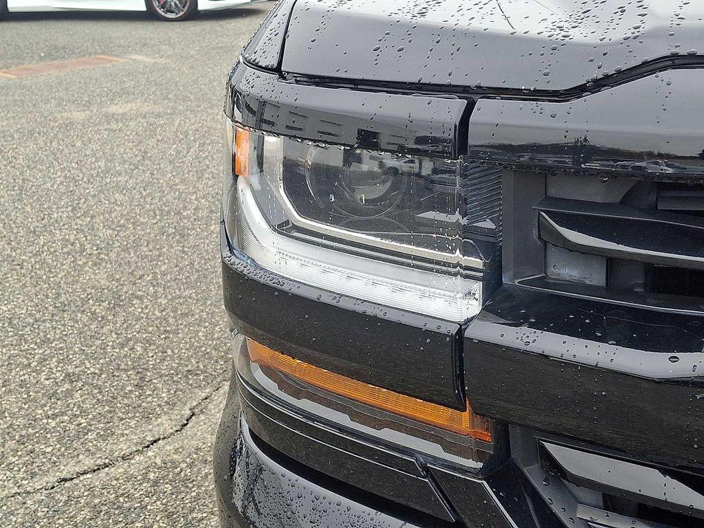 used 2018 Chevrolet Silverado 1500 car, priced at $25,988