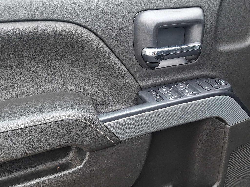 used 2018 Chevrolet Silverado 1500 car, priced at $25,988