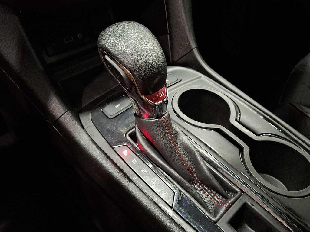 used 2022 Chevrolet Equinox car, priced at $22,740