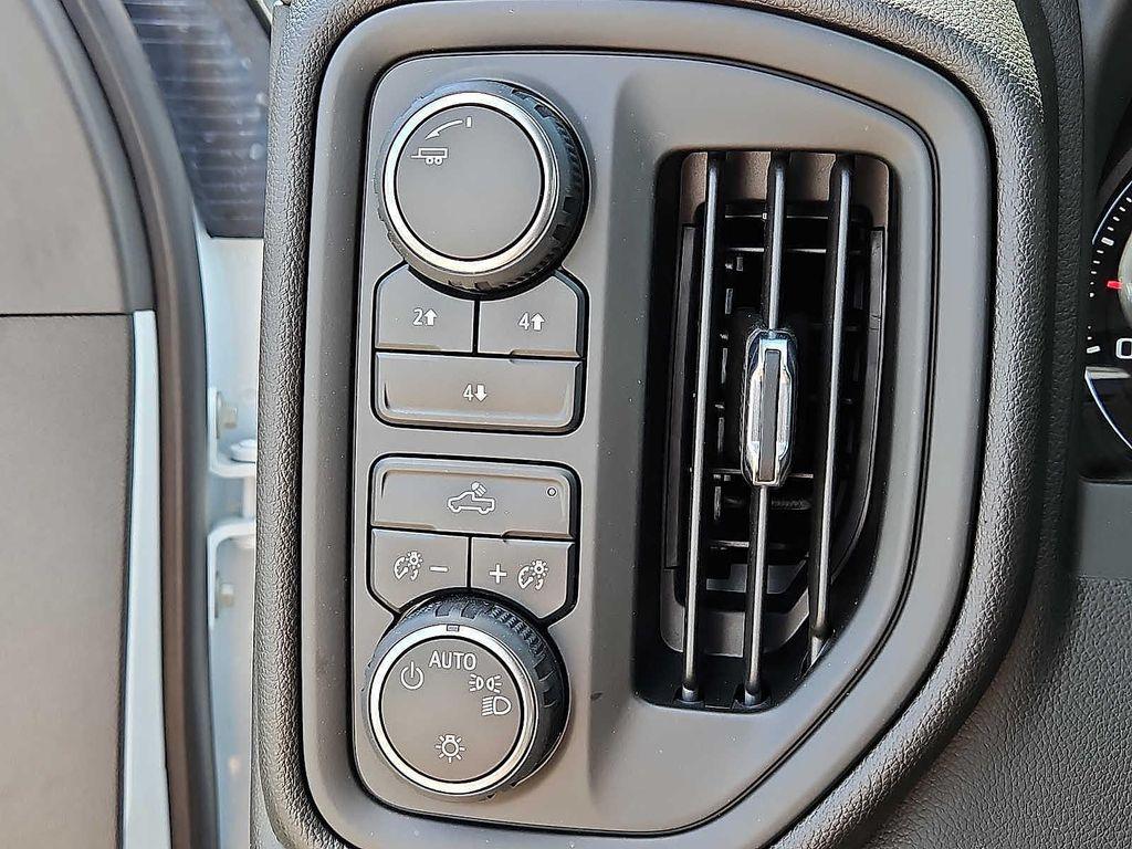 new 2024 Chevrolet Silverado 3500 car, priced at $74,347