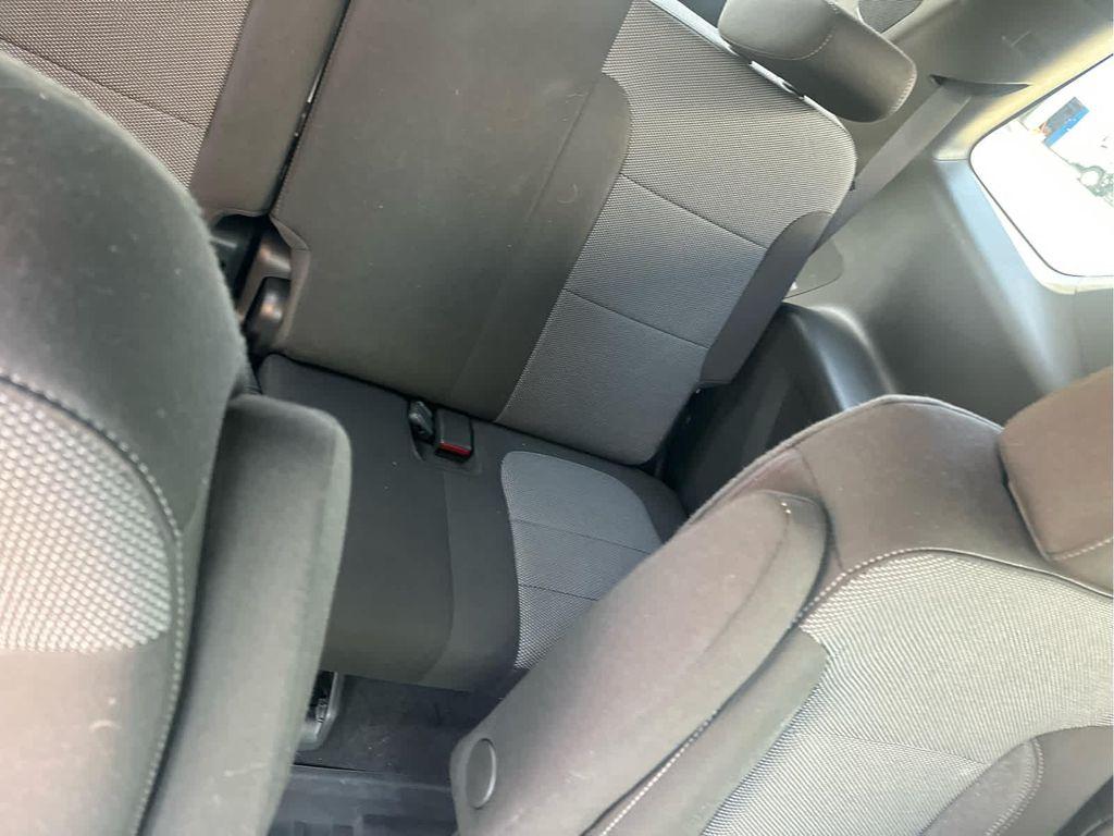used 2023 Chevrolet Traverse car, priced at $27,488
