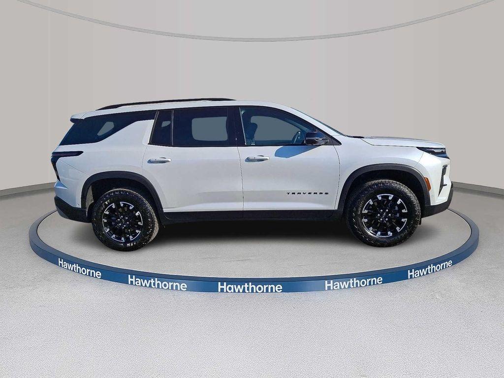 used 2025 Chevrolet Traverse car, priced at $45,988