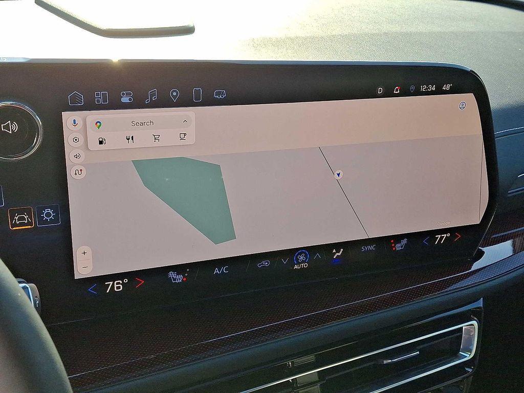 used 2025 Chevrolet Traverse car, priced at $45,988