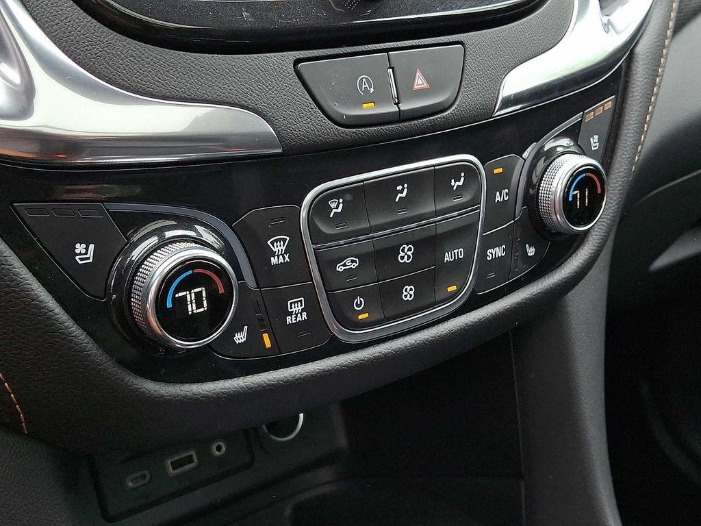 used 2022 Chevrolet Equinox car, priced at $25,988