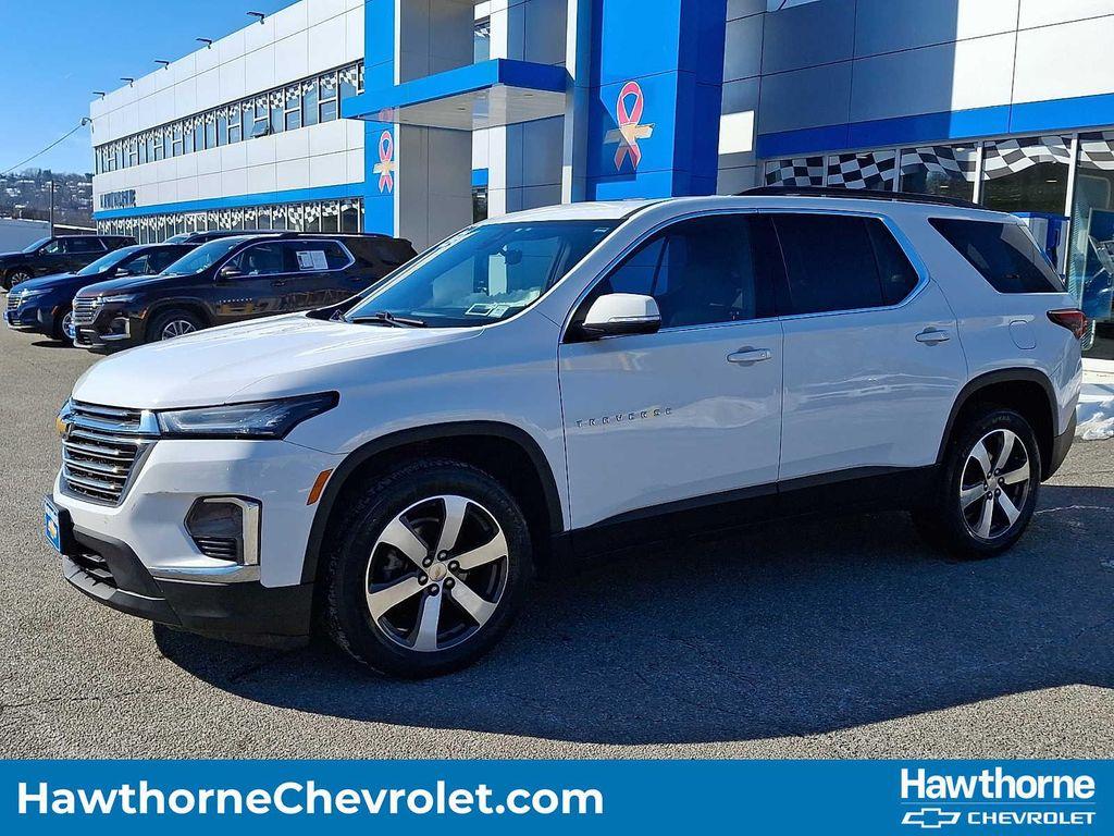 used 2023 Chevrolet Traverse car, priced at $32,698