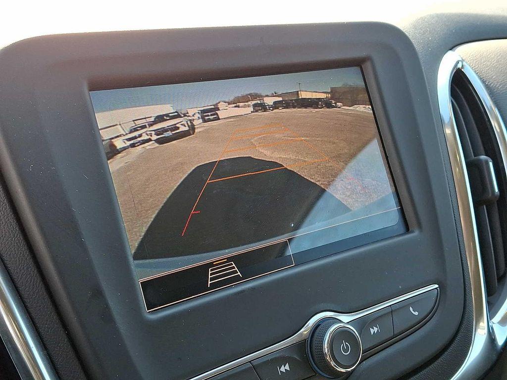 used 2024 Chevrolet Equinox car, priced at $24,288