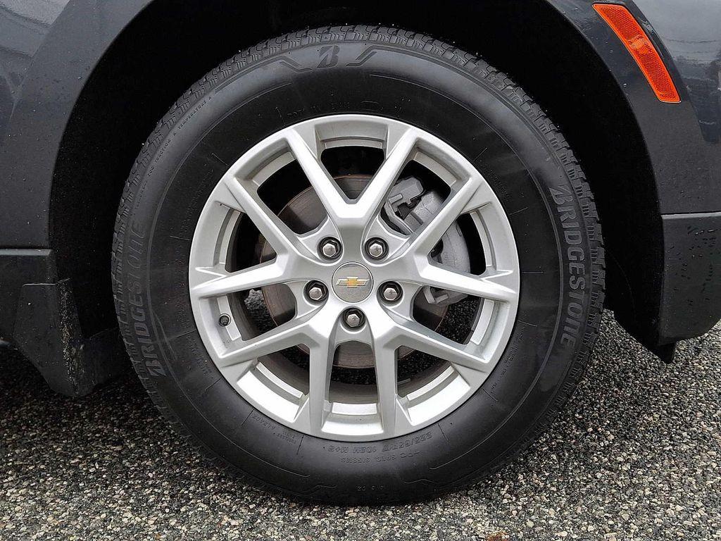 used 2022 Chevrolet Equinox car, priced at $22,978