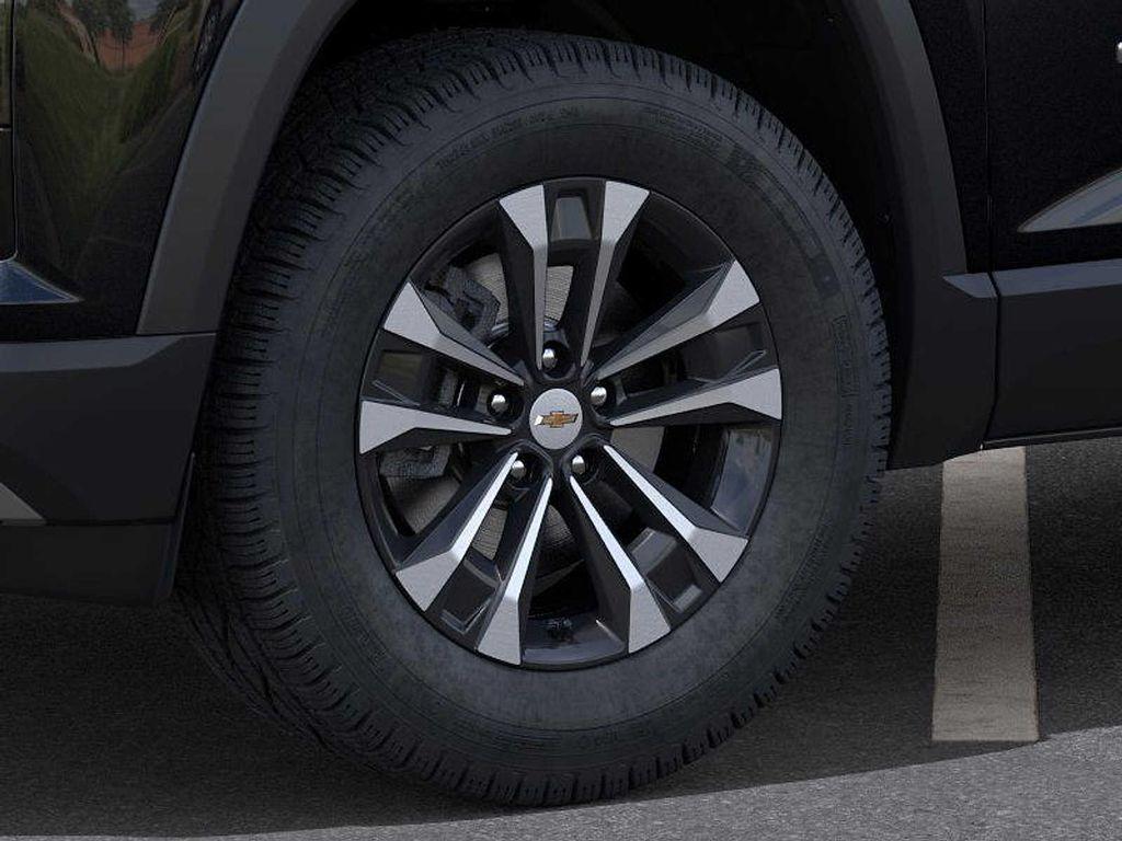 new 2026 Chevrolet Equinox car, priced at $30,495