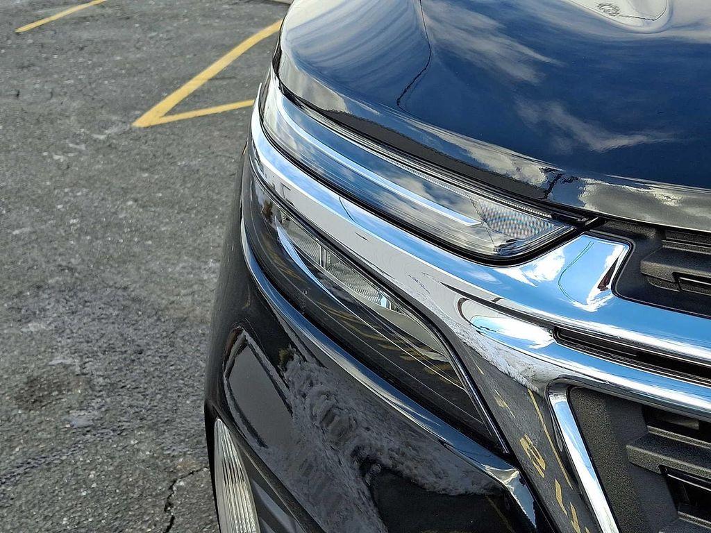 used 2023 Chevrolet Equinox car, priced at $22,878