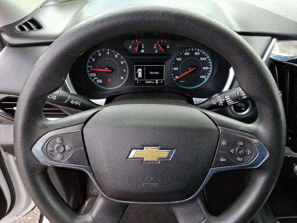 used 2019 Chevrolet Traverse car, priced at $12,988
