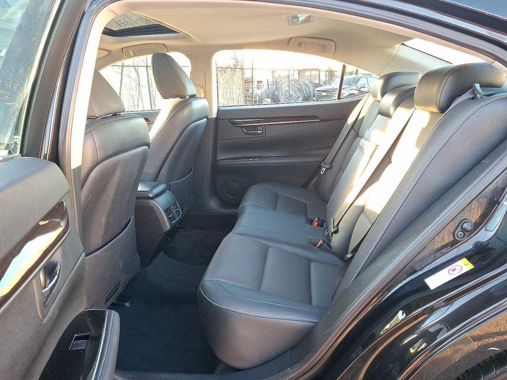 used 2018 Lexus ES 350 car, priced at $19,488