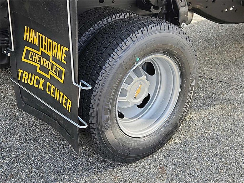 new 2024 Chevrolet Silverado 3500 car, priced at $56,000