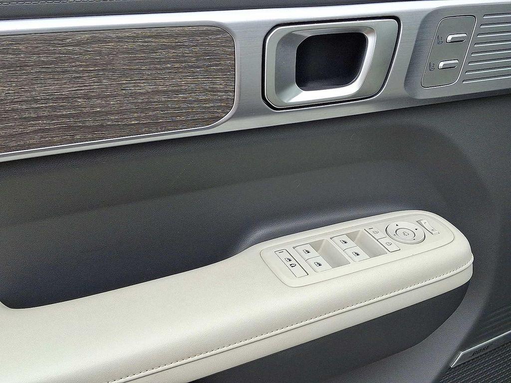 used 2024 Hyundai Santa Fe car, priced at $35,997